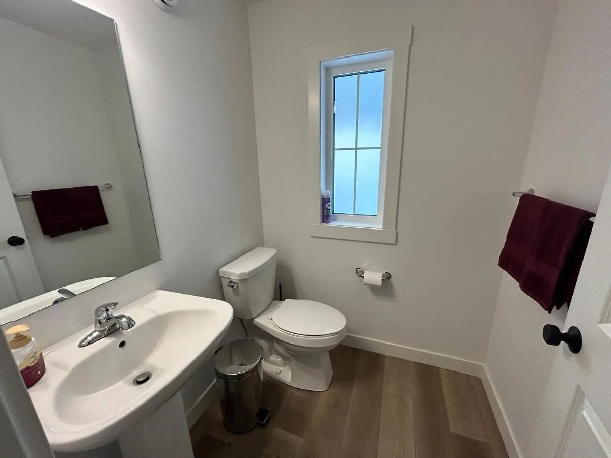 Holiday home Seton Villas 5Bed Hse Including Basement & Kingbed Calgary